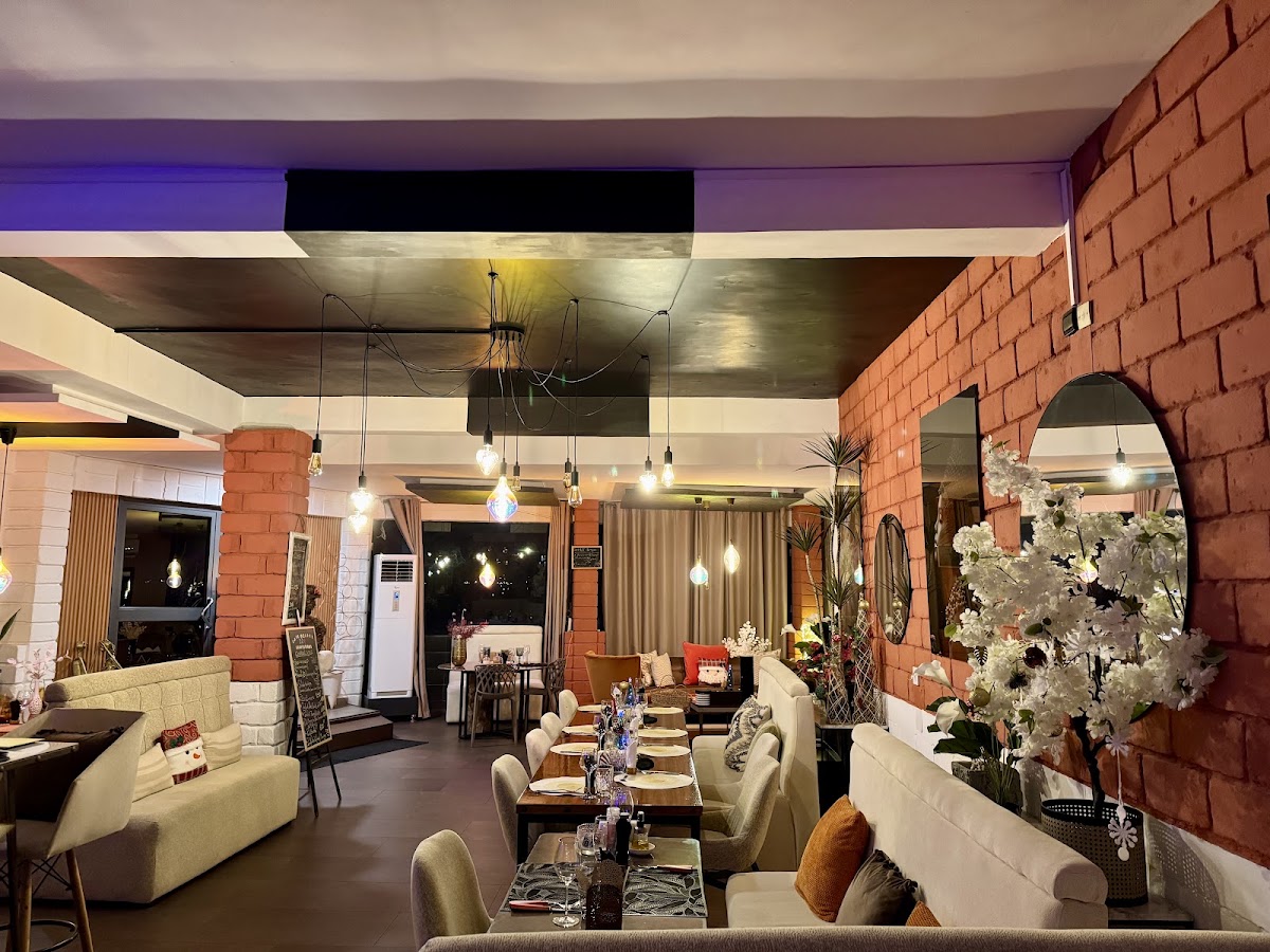 Café LOFT by Iconic