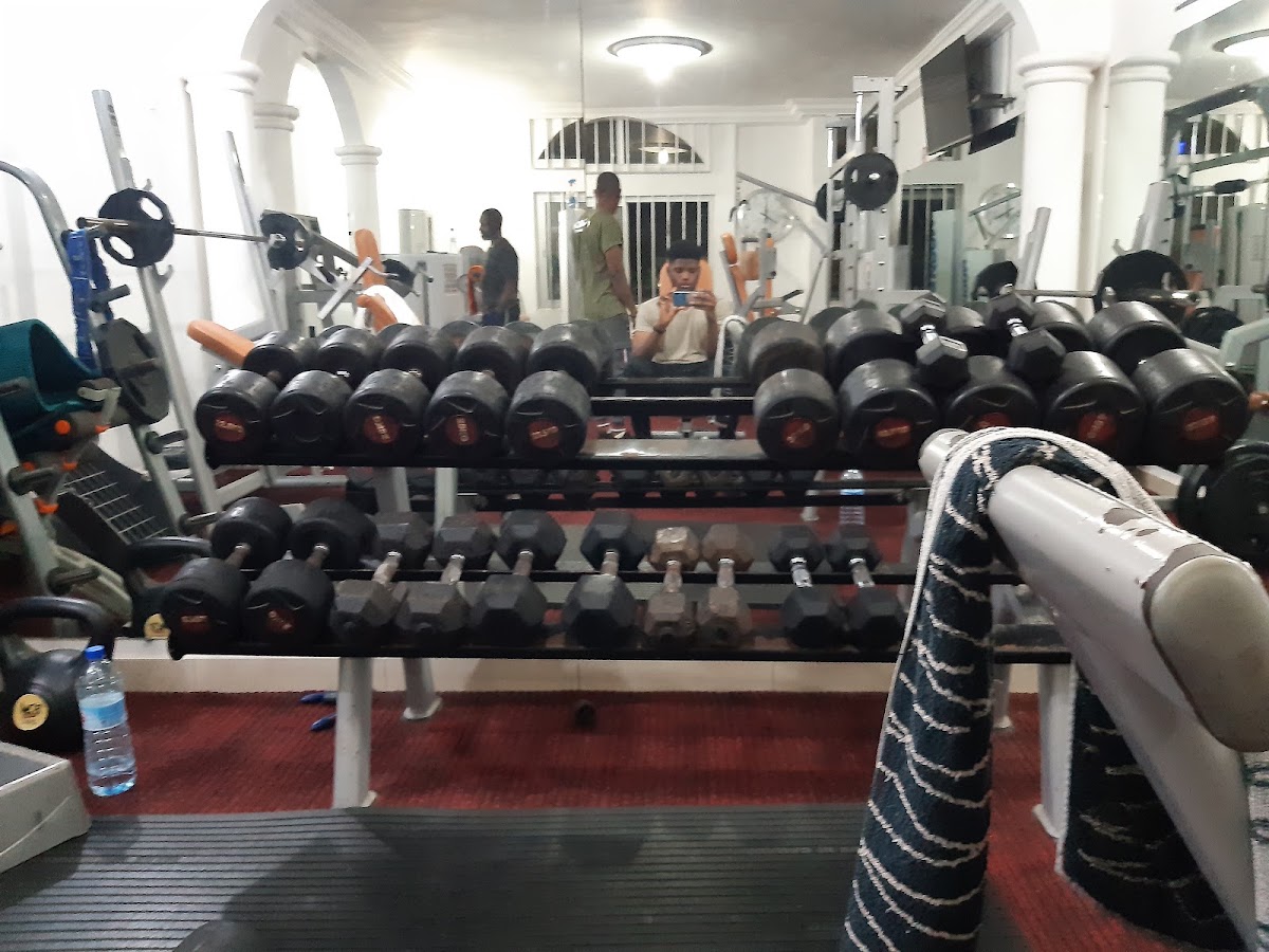 MOON FITNESS CLUB